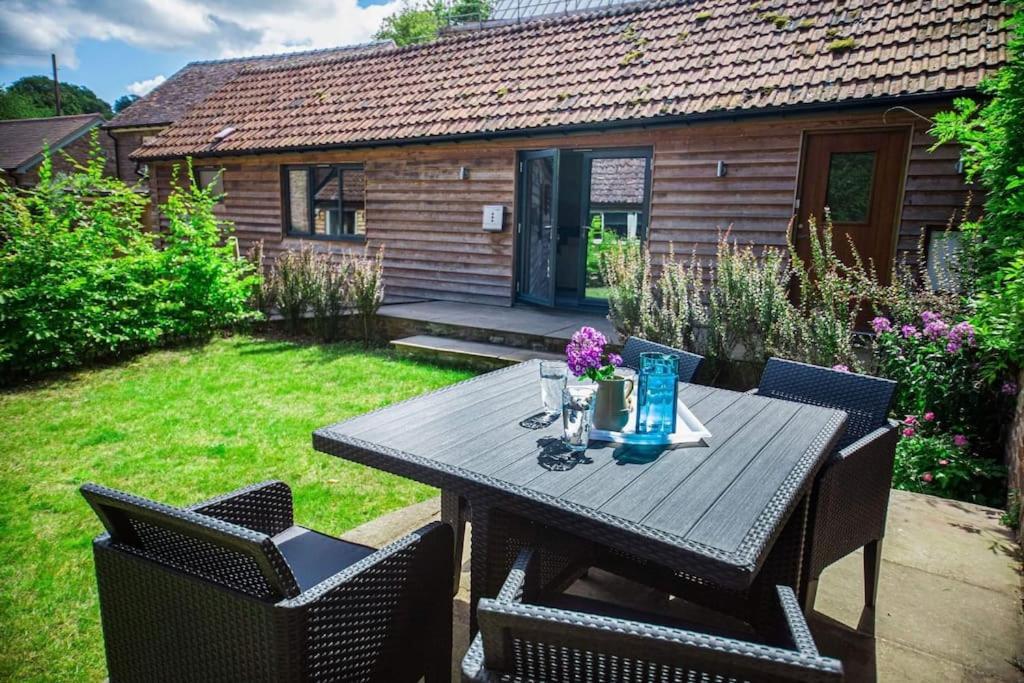 Cosy Cottage On Banks Of River Wye Foy Eksteriør bilde